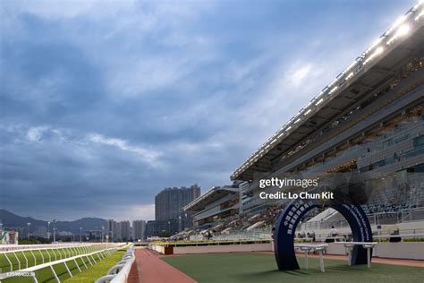 hs chan horse racing|Sha Tin Racecourse .